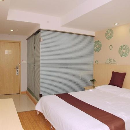 Greentree Inn Shanghai Gucun Park Express Hotel Bagian luar foto